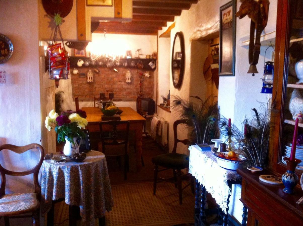 Five Saints Farmhouse B&B Pumpsaint Exteriör bild
