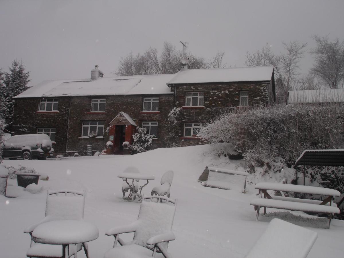 Five Saints Farmhouse B&B Pumpsaint Exteriör bild